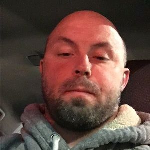 Meet your Posher, Adrian